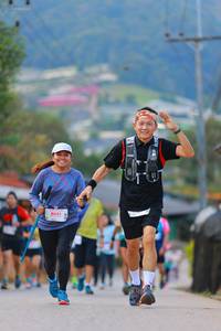 BIB: 8081
                            <button type="button" onclick="openModal(18899197)" class="btn btn-primary btn-sm float-right btn-popup" data-toggle="modal" data-target=".modal-high-quality">
                        <i class="fas fa-shopping-cart"></i> Add to Cart
                    </button>
                                            <button type="button" onclick="isThisMe(18899197, true)" class="btn btn-success btn-sm float-right btn-popup btn-isme hidden" data-toggle="tooltip" data-placement="bottom" title="นี่คือรูปของคุณใช่ไหม คลิกที่นี่เพื่อเอาเข้าอัลบั้ม">
                        <i class="fas fa-plus"></i> Add to album
                    </button>
                    <button type="button" onclick="isThisMe(18899197, false)" class="btn btn-warning btn-sm float-right btn-popup btn-isnotme hidden">
                        <i class="fas fa-ban"></i> Remove from album
                    </button>